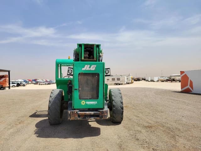 Image of JLG 8042 equipment image 3