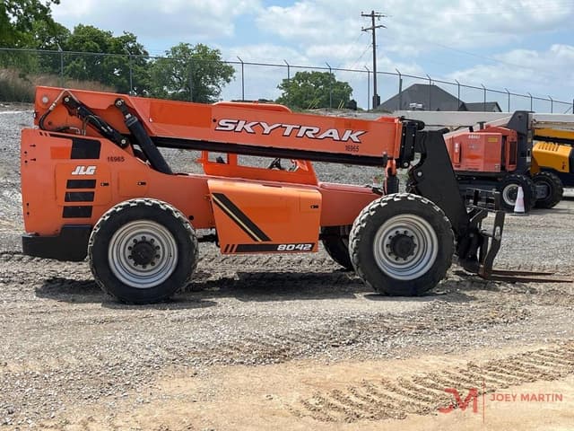 Image of JLG 8042 equipment image 1