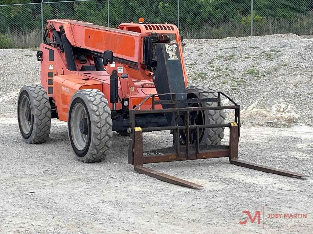 2016 JLG 8042 Equipment Image0