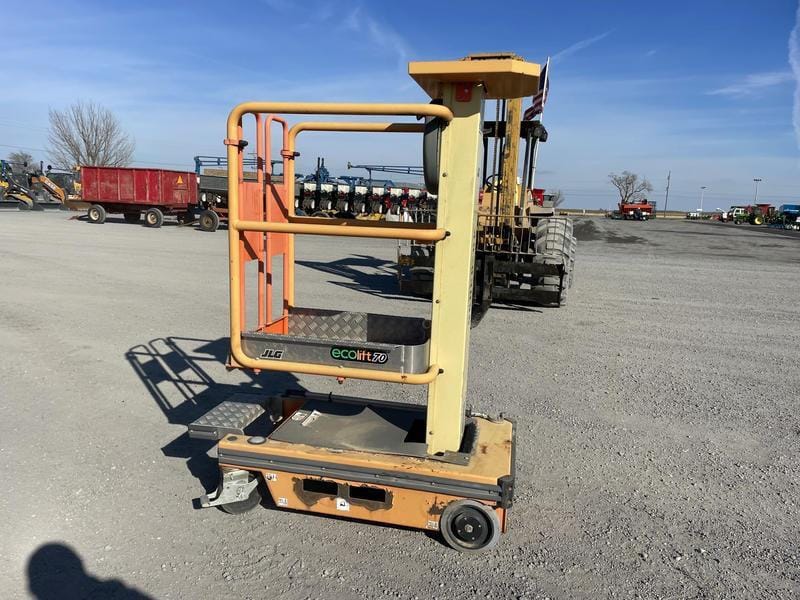 2016 JLG Eco Lift 70 Equipment Image0