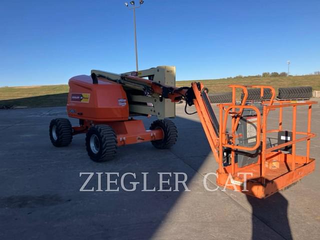 Image of JLG 450AJ equipment image 1