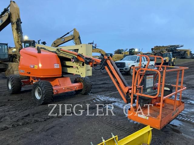 Image of JLG 450AJ equipment image 3