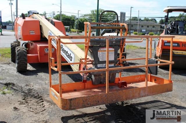 Image of JLG 600S equipment image 1