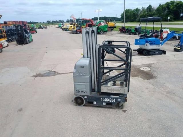 Image of JLG 20MVL equipment image 4