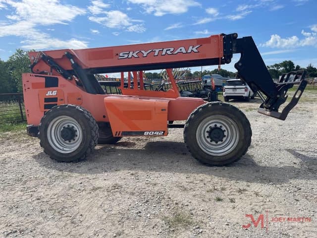 Image of JLG 8042 equipment image 1