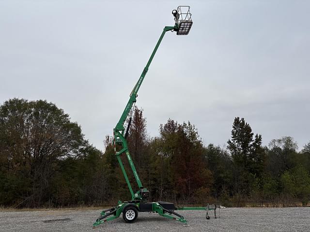 Image of JLG T350 equipment image 1