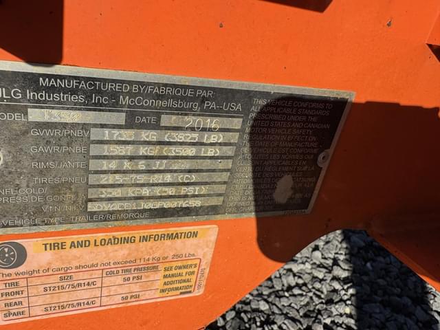 Image of JLG T350 equipment image 3