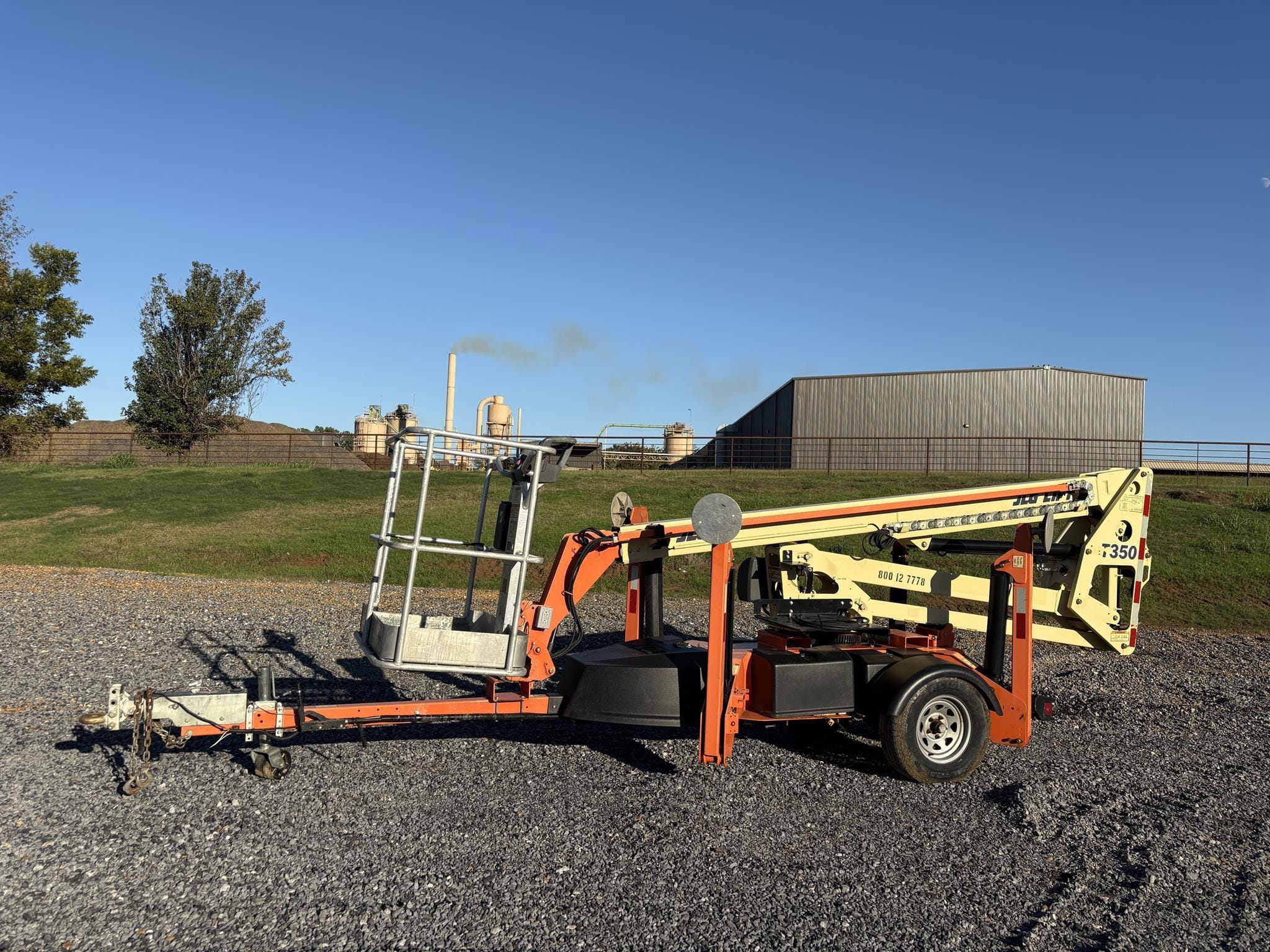 2016 JLG T350 Equipment Image0