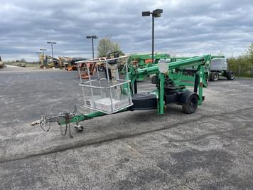 Main image JLG T350