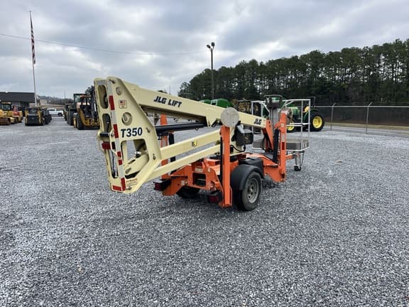 Image of JLG T350 equipment image 3
