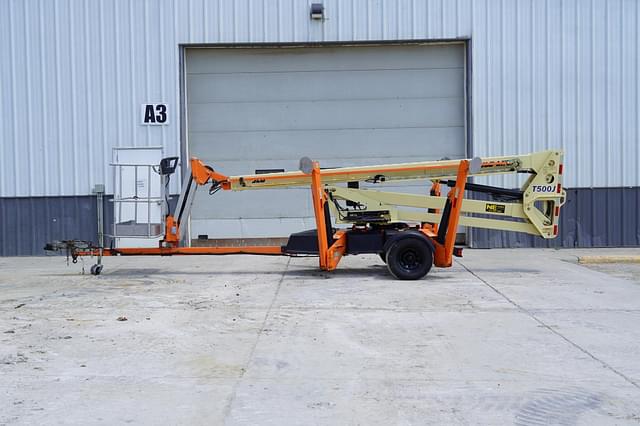 Image of JLG T500J equipment image 1
