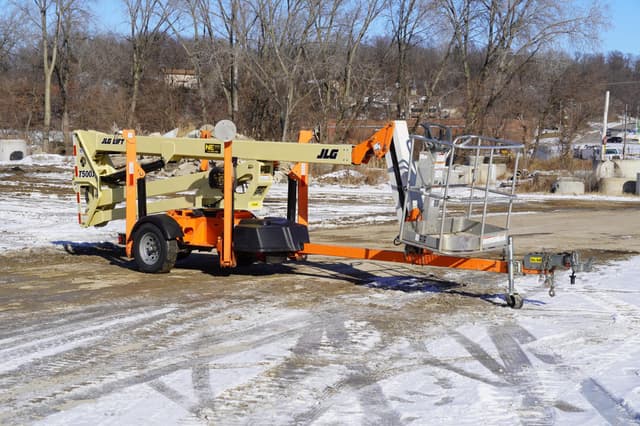Image of JLG T500J equipment image 4