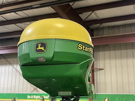 Image of John Deere StarFire 3000 Image 1