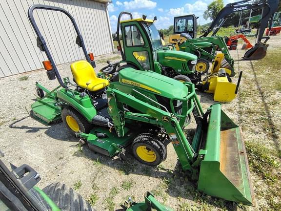Image of John Deere 1023E equipment image 1