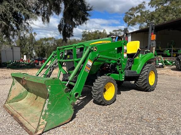 2016 John Deere 1023E Equipment Image0