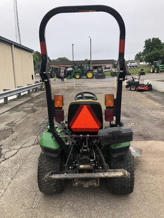 Image of John Deere 1023E equipment image 3