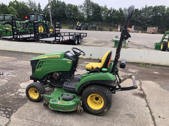 Image of John Deere 1023E equipment image 4