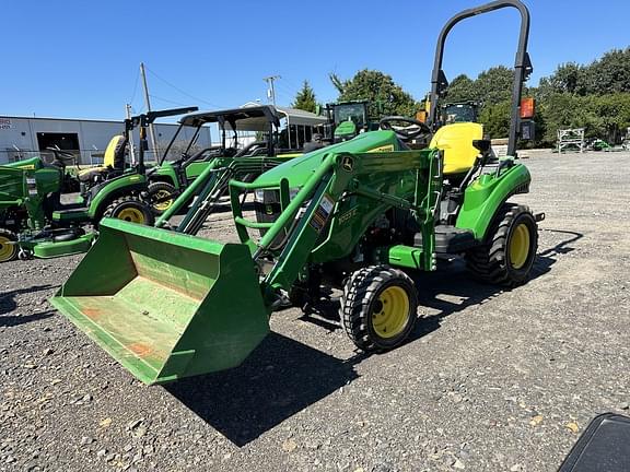 2016 John Deere 1023E Equipment Image0