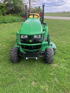 Image of John Deere 1023E equipment image 1