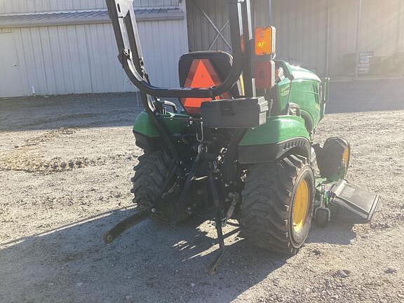 Image of John Deere 1023E equipment image 2
