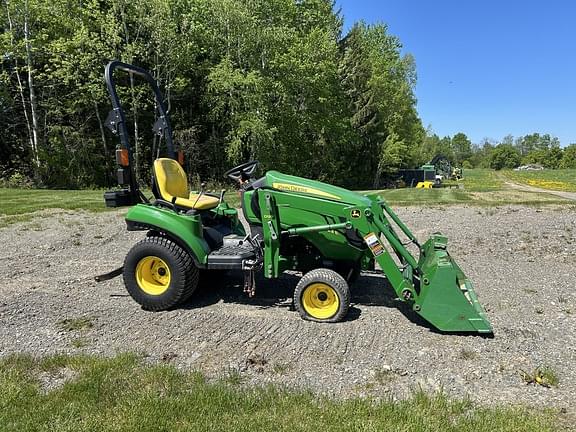 Image of John Deere 1023E Primary image