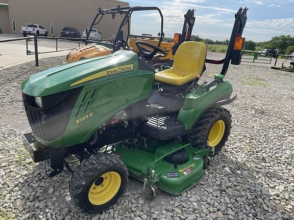 Image of John Deere 1023E equipment image 1