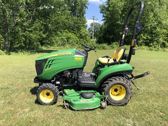 Image of John Deere 1023E equipment image 1