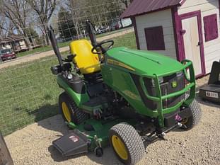 2016 John Deere 1025E Equipment Image0