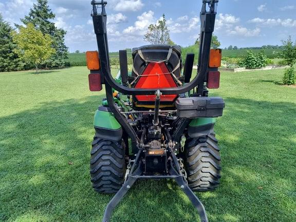 Image of John Deere 1025R equipment image 1