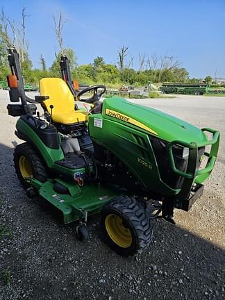 Image of John Deere 1025R equipment image 1