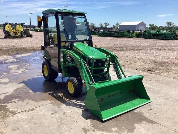 Image of John Deere 1025R equipment image 1