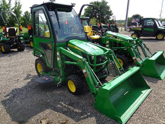 Image of John Deere 1025R equipment image 1