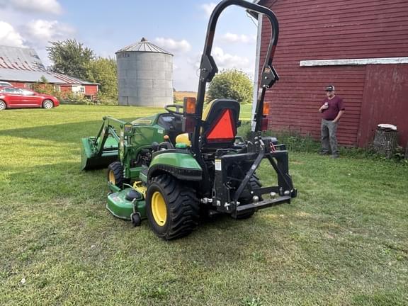 Image of John Deere 1025R equipment image 4