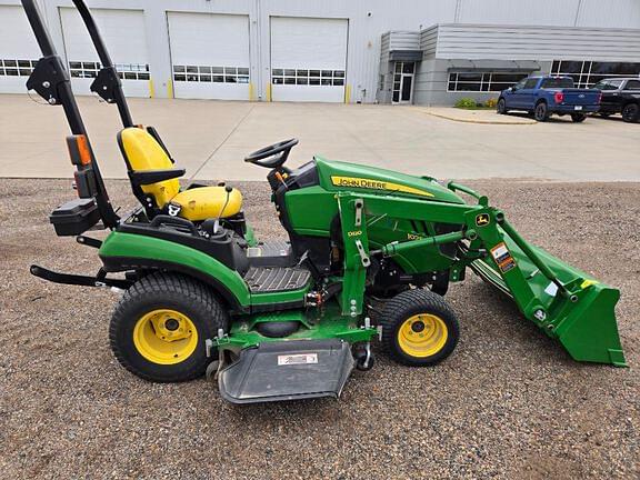 Image of John Deere 1025R equipment image 3