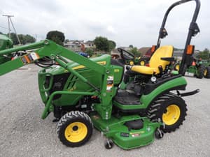 2016 John Deere 1025R Image