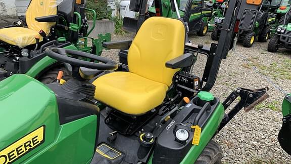 Image of John Deere 1025R equipment image 2