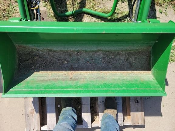 Image of John Deere 1025R equipment image 4