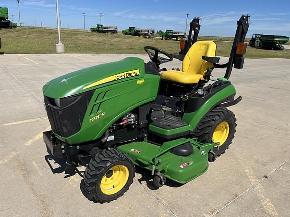 Image of John Deere 1025R Primary image