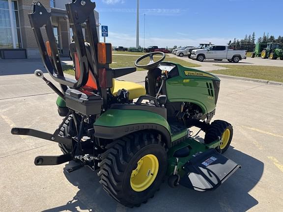 Image of John Deere 1025R equipment image 4