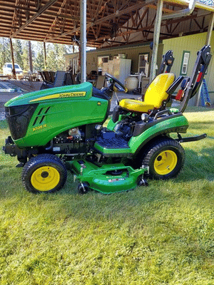 2016 John Deere 1025R Image