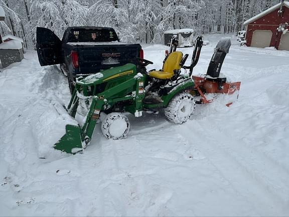 Image of John Deere 1025R equipment image 1