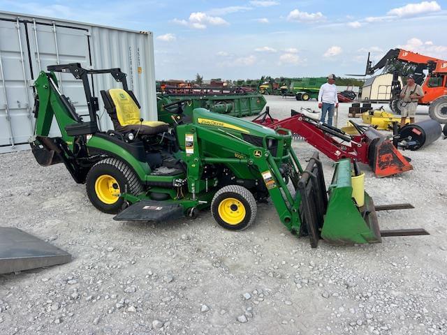 Image of John Deere 1025R equipment image 2