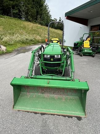 Image of John Deere 1025R equipment image 4