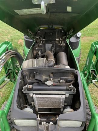 Image of John Deere 1025R equipment image 3