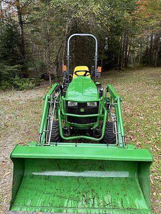 Image of John Deere 1025R equipment image 2