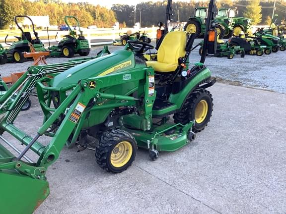 Image of John Deere 1025R equipment image 3