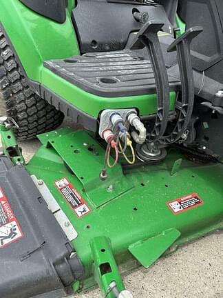 Image of John Deere 1025R equipment image 4