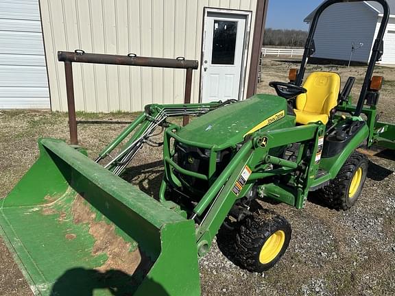 Image of John Deere 1025R Primary image