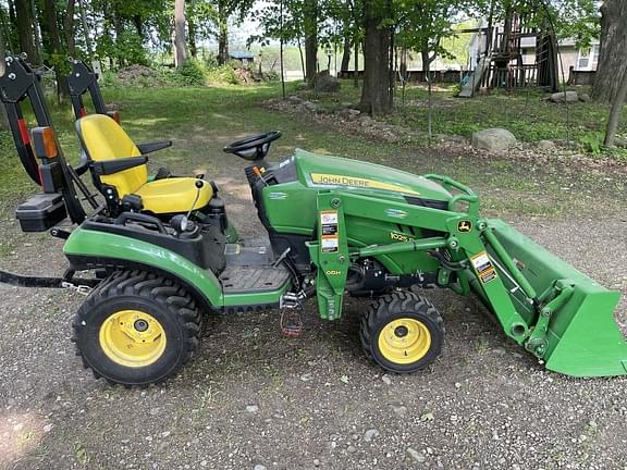 Image of John Deere 1025R Primary image