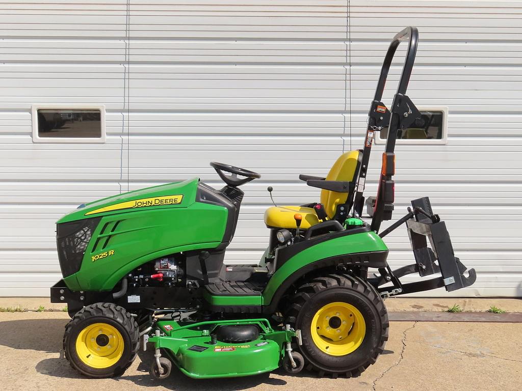 Image of John Deere 1025R Primary image